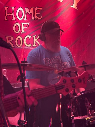 Dogfield Live on Stage. 08.02.2025 Barfly Wesel.